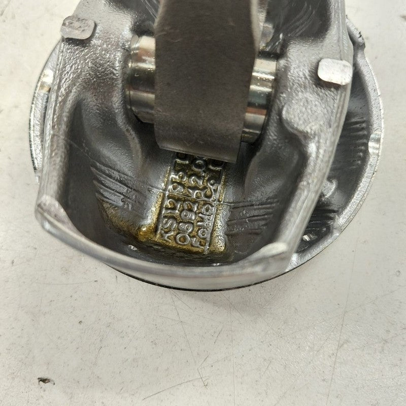 Ford Escape Single Piston With Connecting Rod   2.5 2020 2021 2022