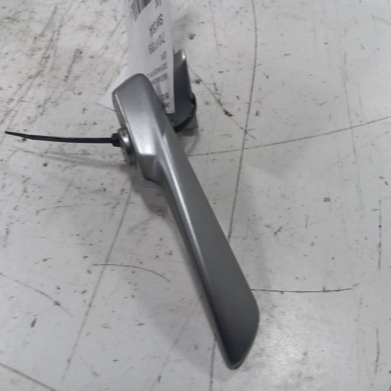 Hyundai Tucson Door Handle Right Passenger Front Interior Inside  2019
