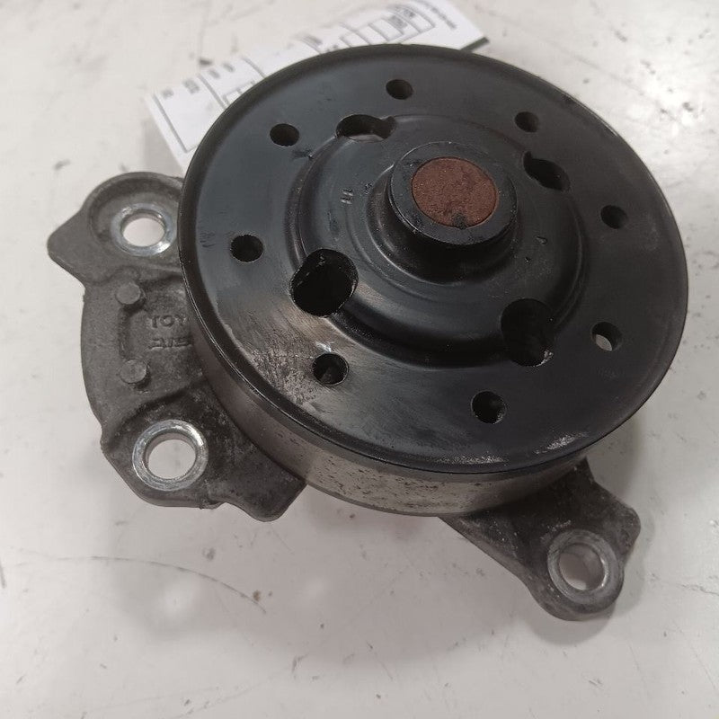 1610009560 Coolant Water Pump Sedan 1.8L 2ZRFE Engine Fits 09-19 Toyota Corolla