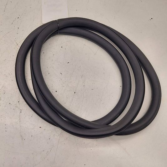 Alfa Romeo Stelvio On Body Door Jamb Seal Front Right Passenger  2018 