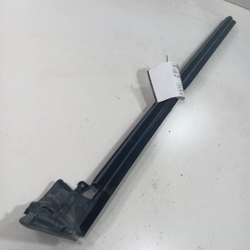 Ford Mustang Left Front Weather Strip Interior  2015 2016 2017