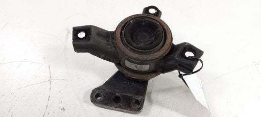 Kia Soul Engine Motor Mount Right Passenger 2012 2013 OEM
