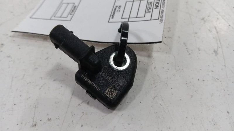 Chrysler 200 Sensor  2015 2016 2017