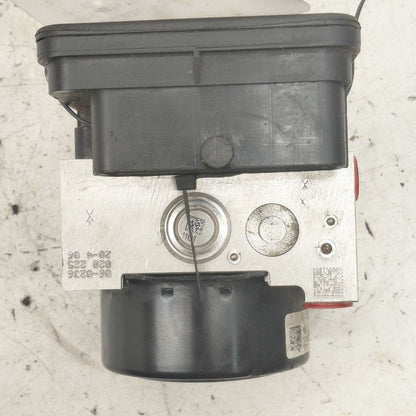 Anti-Lock Brake Part Pump Actuator CVT Hatchback Note Fits 14-19 Nissa