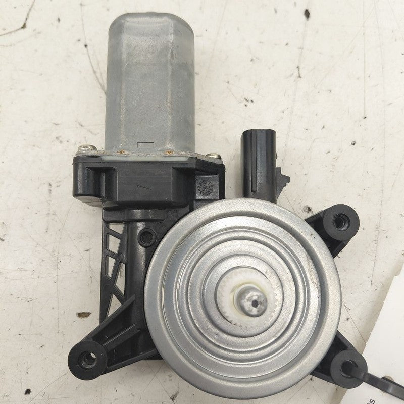 Passenger Right Front Power Window Motor Fits 16-19 Chevy Volt