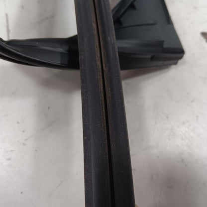 Nissan LEAF Door Glass Window Seal Rubber Left Driver Rear Back  2013 2014 2015 