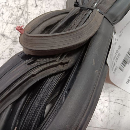 Subaru Legacy Outback On Door Seal Rubber Left Driver Front  2015 2016
