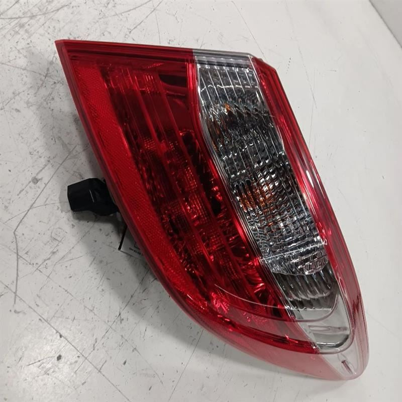 Passenger Right Tail Light Brake Lamp Quarter Panel Mounted Fits 15-17 CAMRY