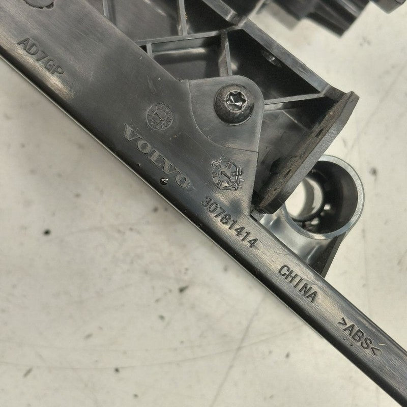 Volvo S60 Cup Holder  2018 2017 2016