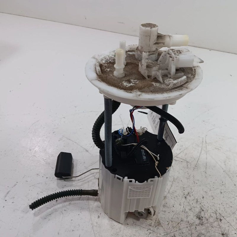 Gas Fuel Pump Assembly AWD Opt F46 Fits 13-20 TRAX OEM
