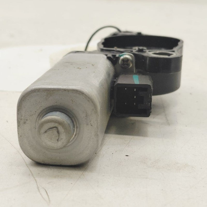 Honda CR-V Driver Left Front Seat Belt Motor 2017 2018 2019