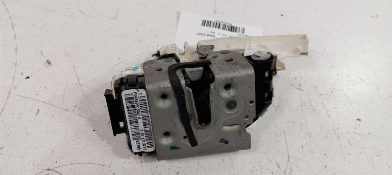 Dodge Journey Door Latch Lock Left Rear 2016 2015 2014 2013 2012 OEM