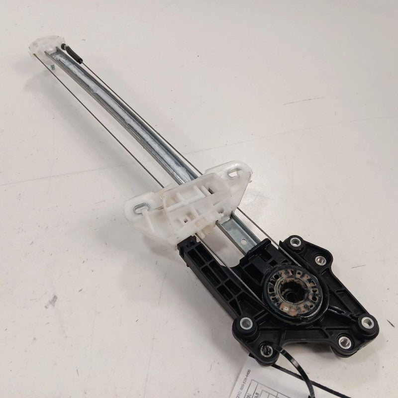 72710T0AA01 Passenger Right Rear Window Regulator Track Fits 12-16 CR-V