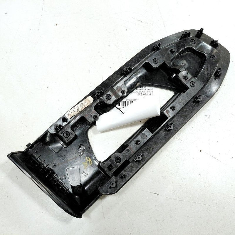 Ford Bronco Sport Int. Door Handle Bezel Right Pass. Rear {M1PBS275A42