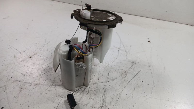 7702006520 Gas Fuel Pump Fuel Tank 2.5L A25AFKS Engine Fits 18-19 CAMRY