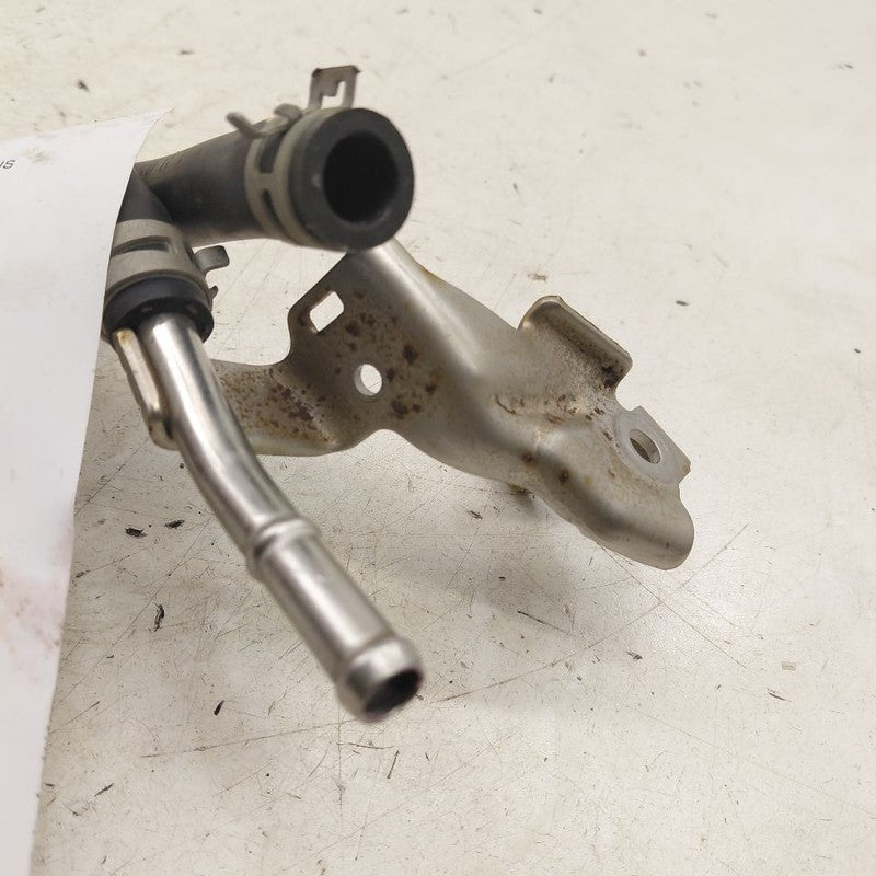 Toyota Prius Coolant Line Crossover Pipe  1.8 2022 2021 2020