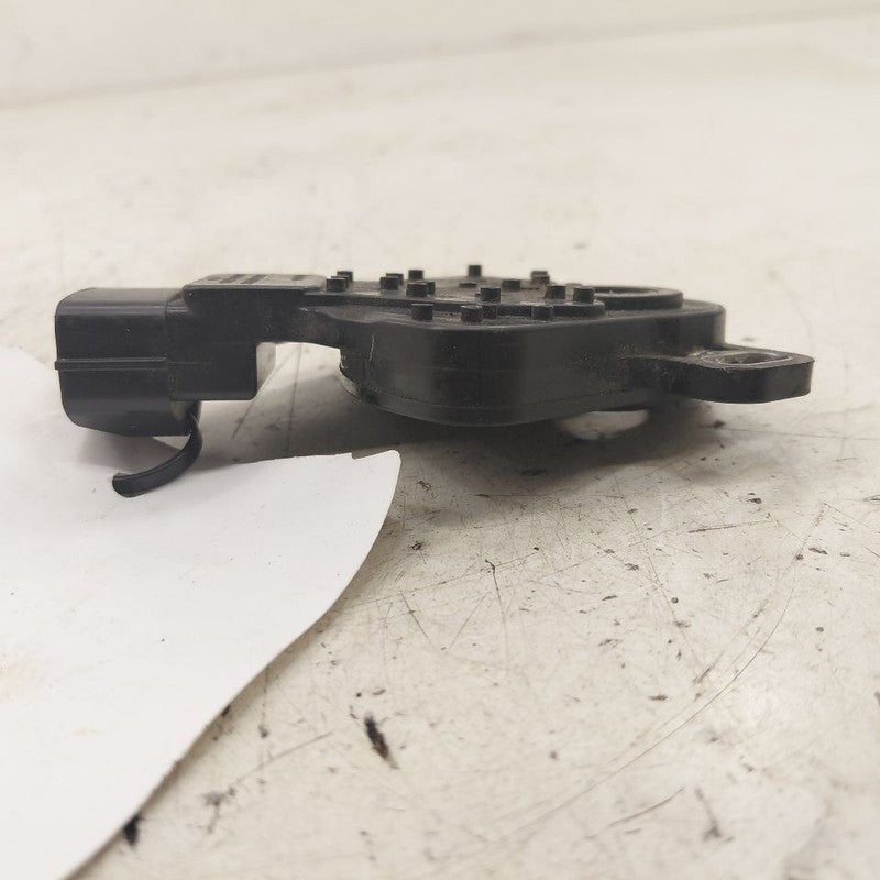 Nissan Rogue Neutral Safety Switch Automatic Transmission Gear Selecti