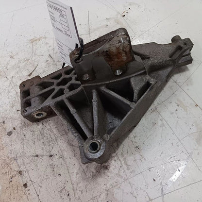 Fiat 500 Alternator AC Compressor Mount Bracket 2017 2016 2015 2014 20