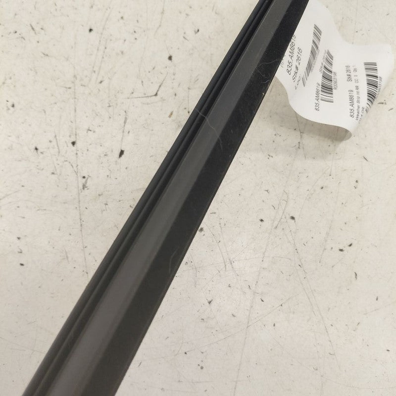 Jeep Cherokee Right Rear Weather Strip Interior  2019 2020 2021