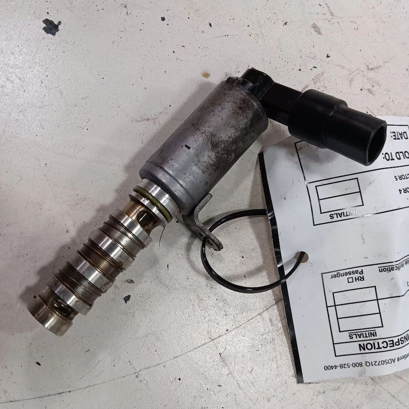 Hyundai Elantra Variable Timing Gear Oil Control Valve Solenoid Cylind