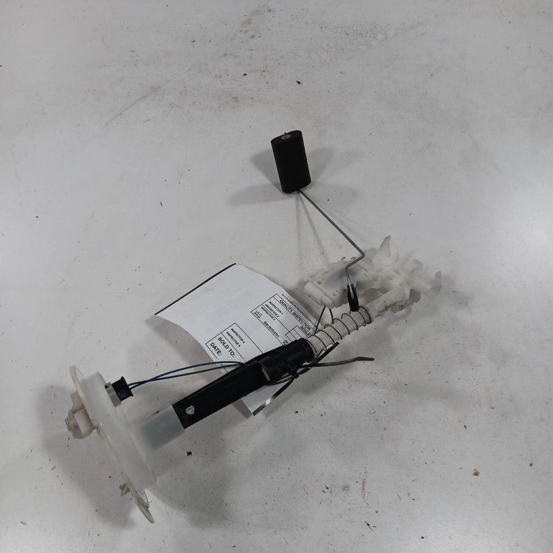 Jeep Cherokee Fuel Gas Tank Sending Unit  2015 2016 2017