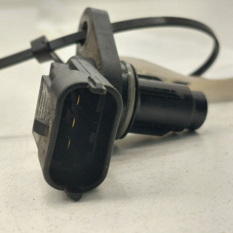 Hyundai Veloster Camshaft Cam Shaft Position Sensor  2017 2016 2015 20