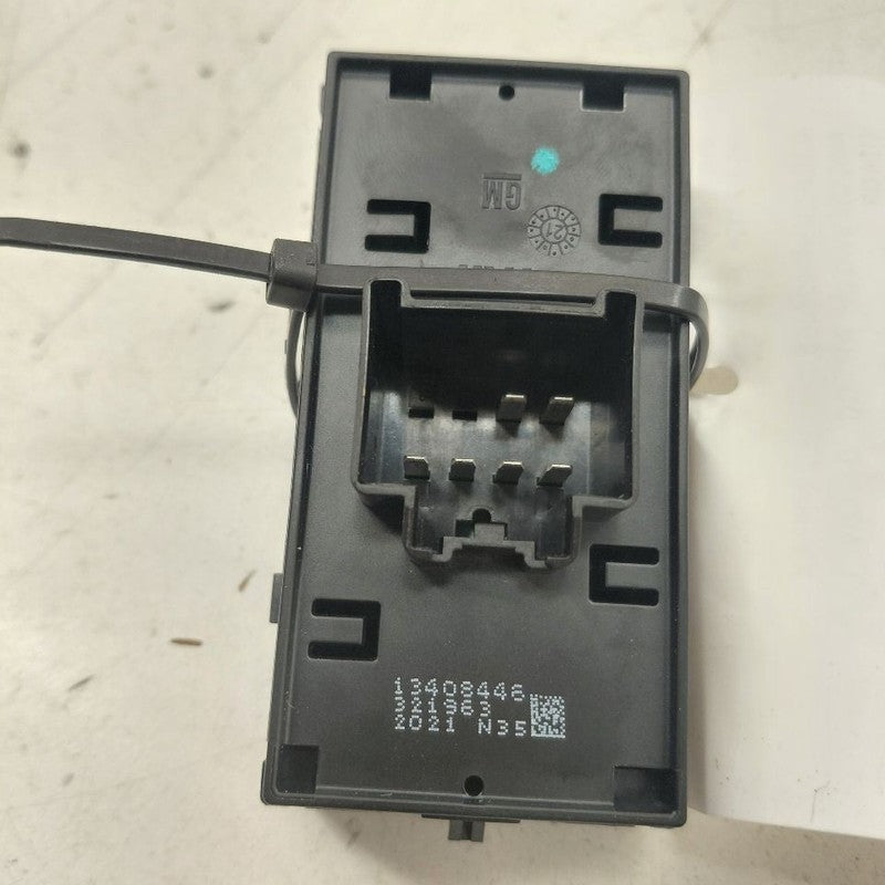 Chevy Trax Power Window Switch Right Passenger Front  2022 2021