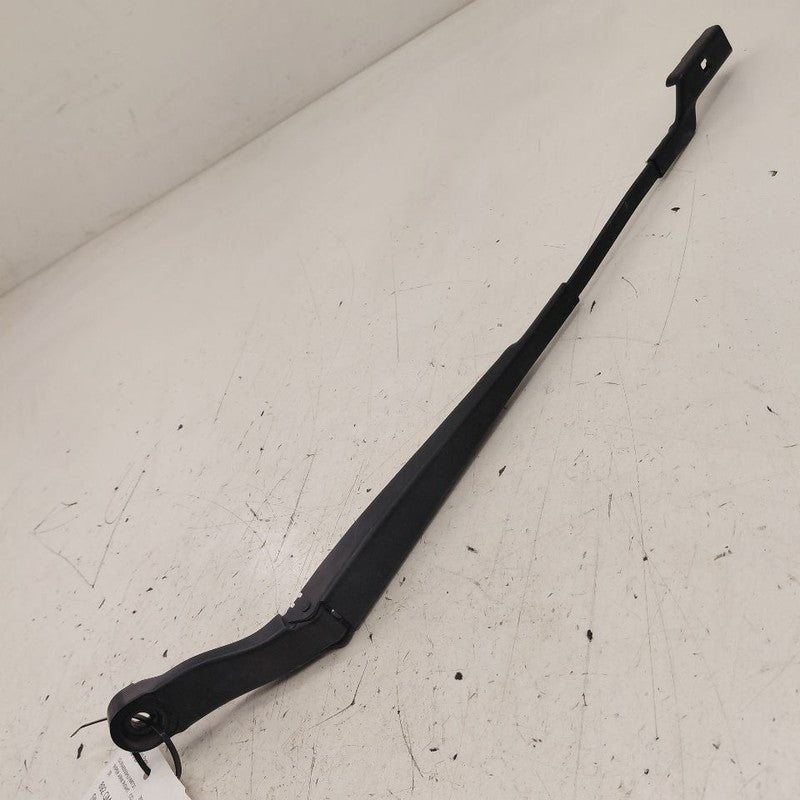 Chevy Volt Windshield Wiper Arm Right Passenger  2016 2017 2018 2019