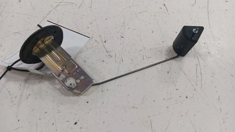 Lexus LS460 Fuel Gas Tank Sending Unit  2007 2008 2009 OEM