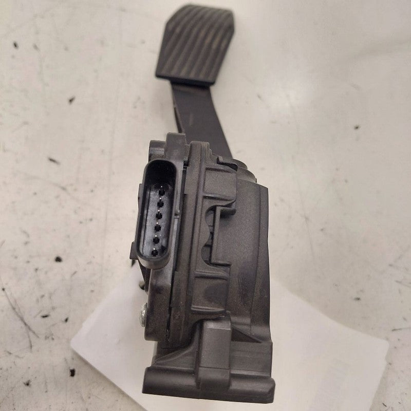 Chevy Volt Gas Pedal  2016 2017 2018 2019