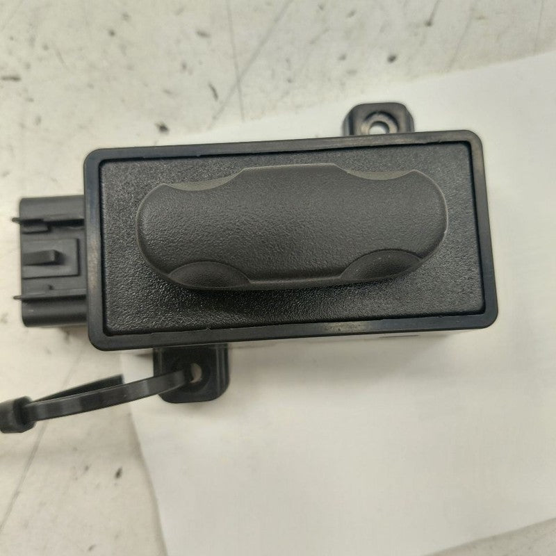 Chevy Trax Seat Switch Left Driver Power Seat Control  2022 2021