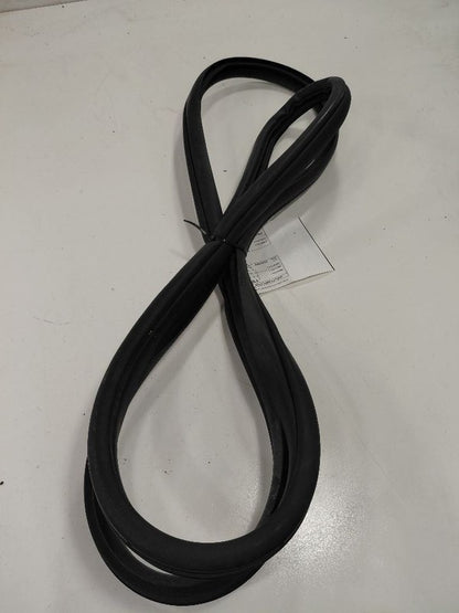 Hyundai Tucson On Body Door Jamb Seal Gasket Front Left Driver  2016 2017 2018