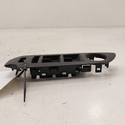 Chevy Trax Window Switch Bezel Trim Left Front 2022 2021