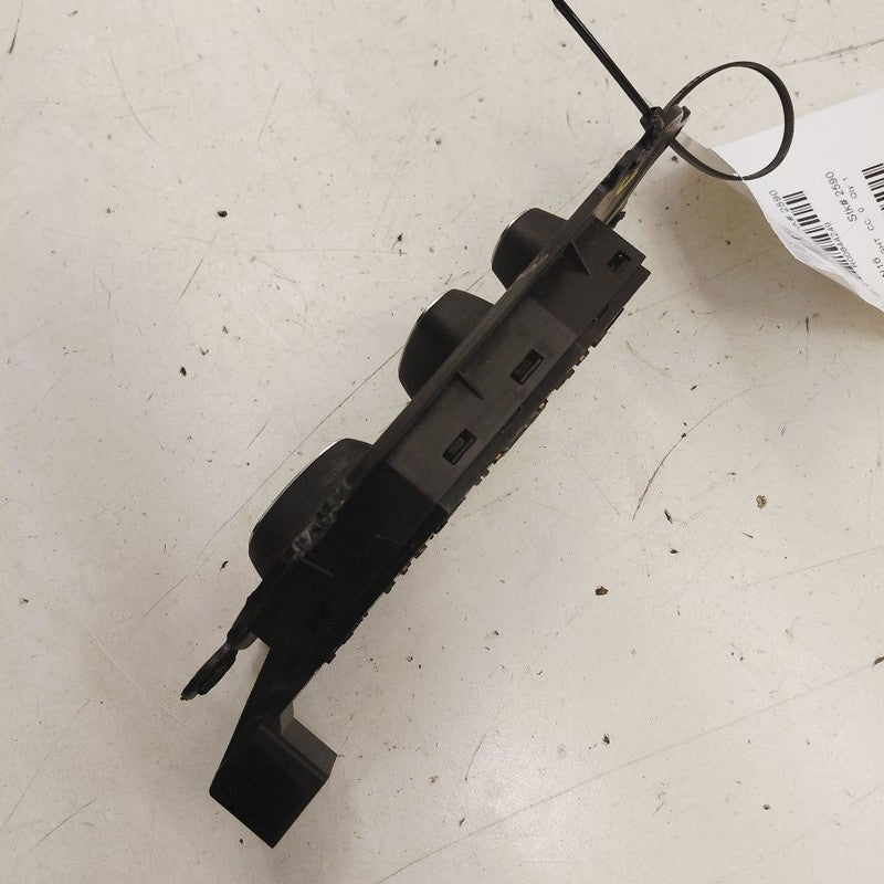 Cadillac XTS Seat Switch Right Passenger Power Seat Control      2016 