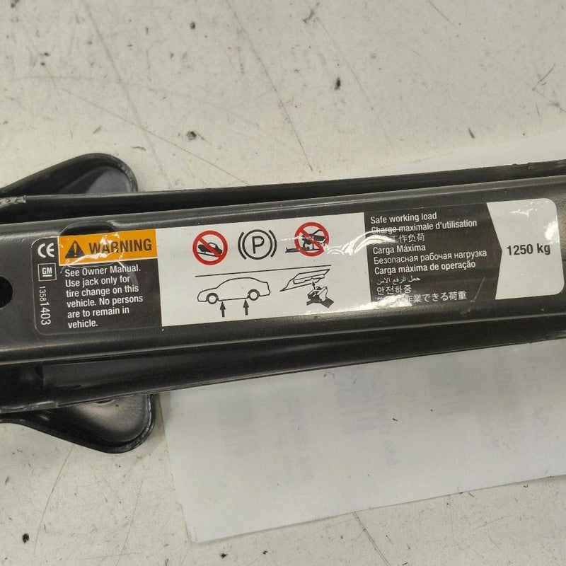 Chevy Trax Spare Tire Changing Jack  2022 2021