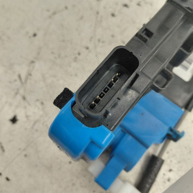 Hyundai Veloster Door Latch Lock Right Passenger Front  2017 2016 2015