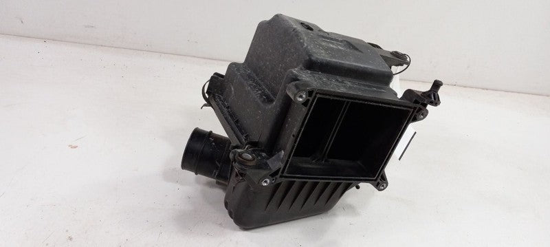 281102H100 Air Cleaner 2.0L Station Wgn Fits 07-12 ELANTRA