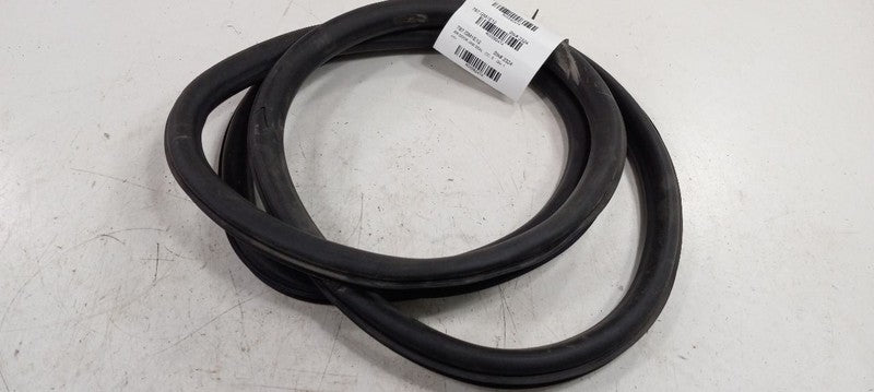 Chevy Cruze On Body Door Jamb Seal Rear Right Passenger Back 2011 2012 2013 2014
