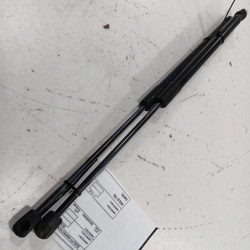Jeep Renegade Hatchback Hatch Back Trunk Lid Shock Strut Support   2021 2020 