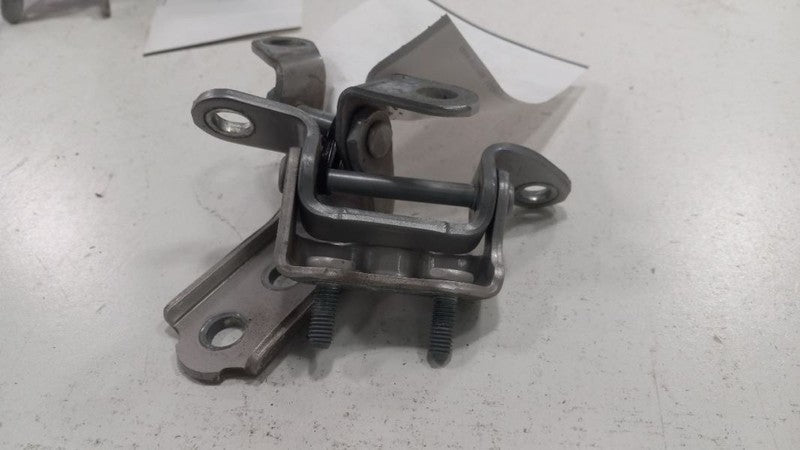 Lexus ES330 Door Hinge Set Right Rear Passenger 2004 2005 2006 OEM
