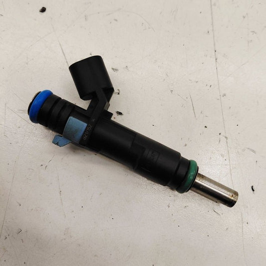 Fuel Injection Injector 1.5L Low Pressure Fits 20-22 Ford Escape