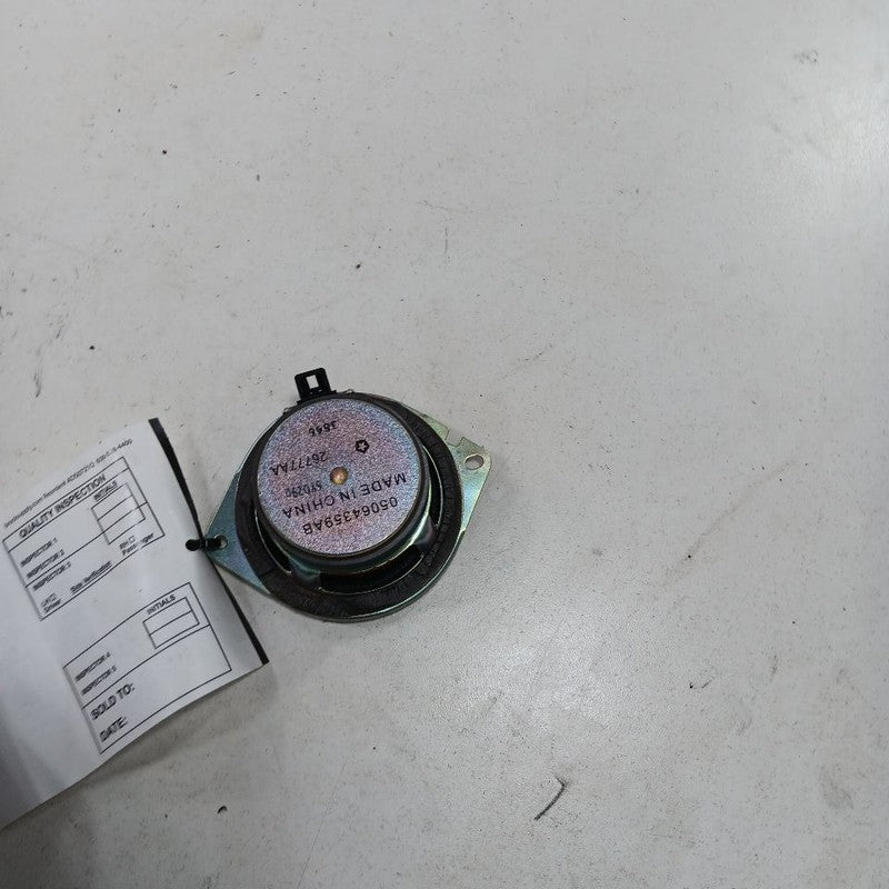 Jeep Cherokee Dash Speaker Left Driver Side  2015 2016 2017 OEM