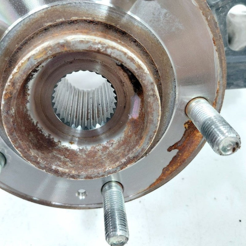Passenger Right Front Spindle Knuckle Bearing Hub Korea VIN K 17-20 Ki