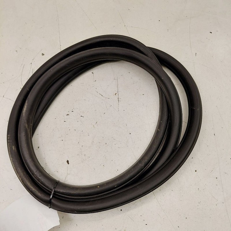 Cadillac XTS On Body Door Jamb Seal Front Right Passenger      2016 20