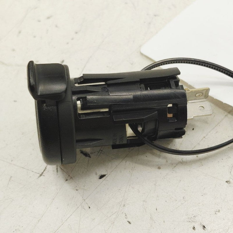 Subaru Crosstrek 12V Power Port Socket  2023 2022 2021