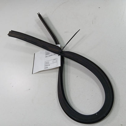 Jeep Renegade Cowl Vent Panel Hood Rubber Seal  2017 2018 2019 2020