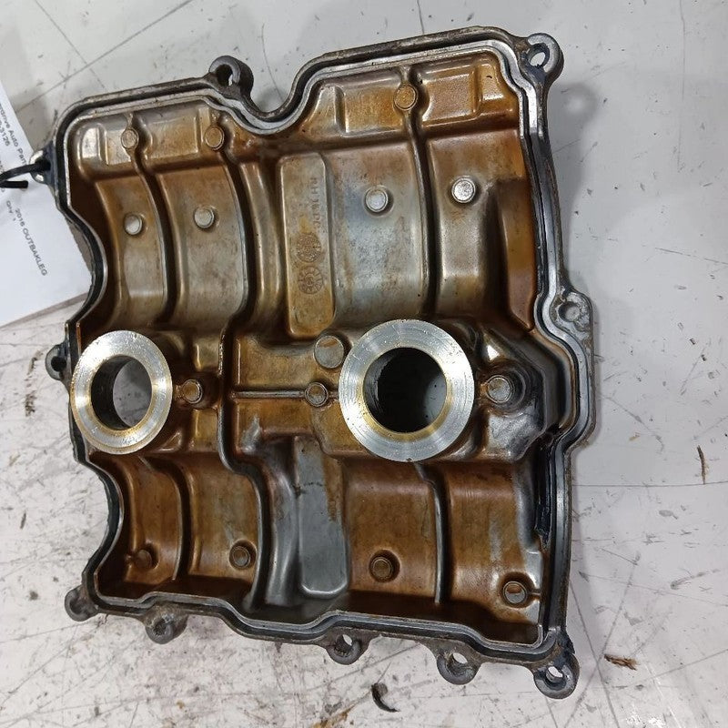 Legacy Outback 2.5 Engine Cylinder Head Valve Cover  2015 2016 2017 OE