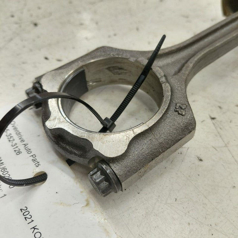 Hyundai Kona Single Piston With Connecting Rod   2.0 2021 2020 2019
