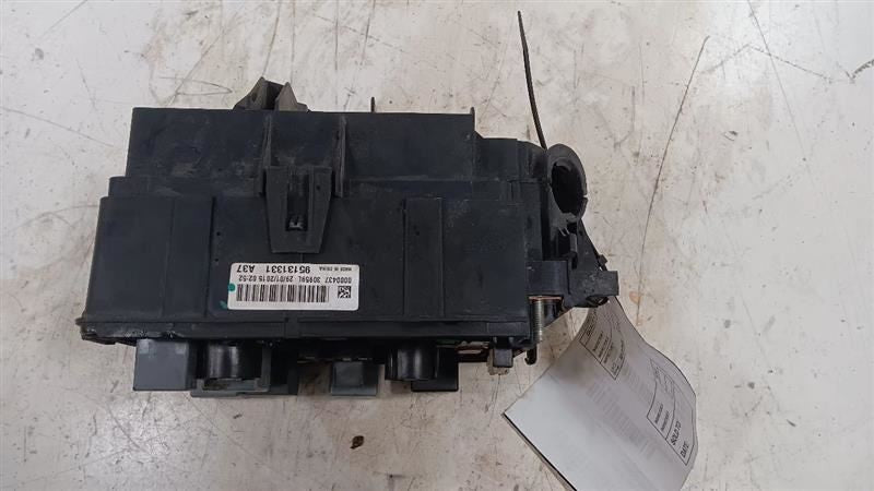 Fuse Box Engine VIN B 8th Digit Opt Luv Fits 15-16 Buick Encore OEM