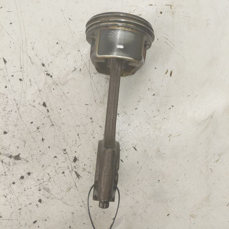 Volvo S60 Single Piston With Connecting Rod   2.5 2013 2014 2015